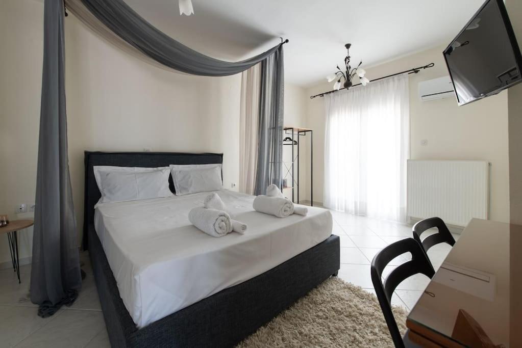 Amazing View With Huge Balcony Apartment Veria  Exterior photo