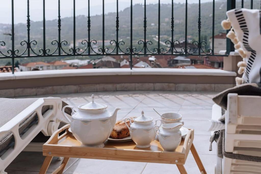 Amazing View With Huge Balcony Apartment Veria  Exterior photo