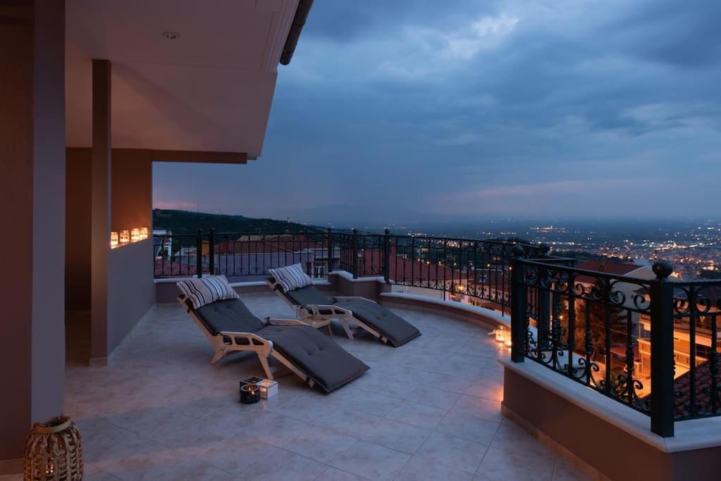 Amazing View With Huge Balcony Apartment Veria  Exterior photo
